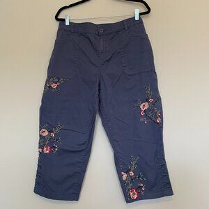 Embroidered Floral Lightweight Cargo Capri Cropped Pants Blue Size 18